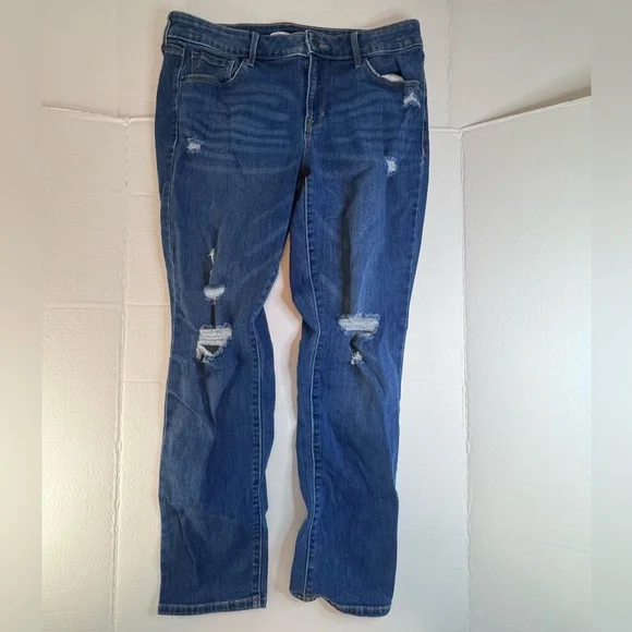 Old Navy Power Slim Straight Jeans – Women’s Size 12 – Mid-Rise Distressed Denim - Picture 4 of 11